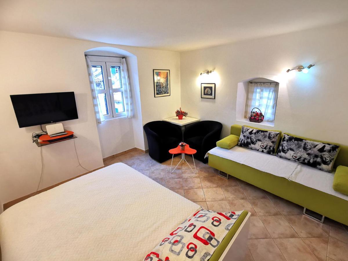 Old Town Boskovic Apartment コトル エクステリア 写真